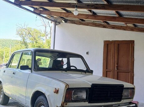 LADA (VAZ) 2107
