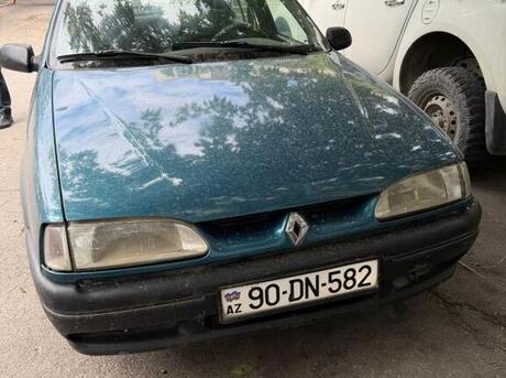 Renault 19