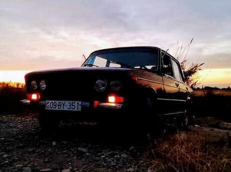 LADA (VAZ) 2106