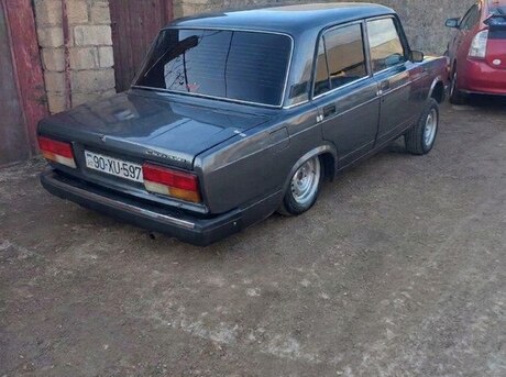 LADA (VAZ) 2107