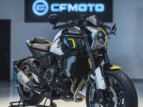 CFMOTO 700 CL-X Sport