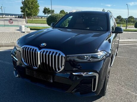 BMW X7