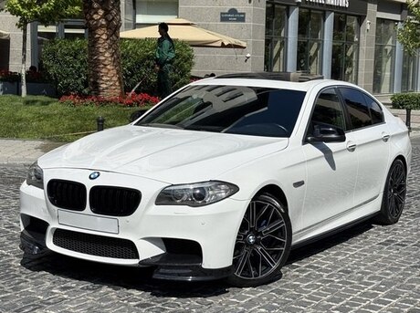 BMW 528