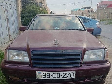 Mercedes C 180