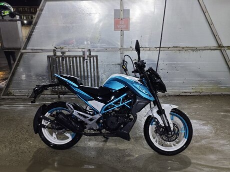 CFMOTO 150 NK