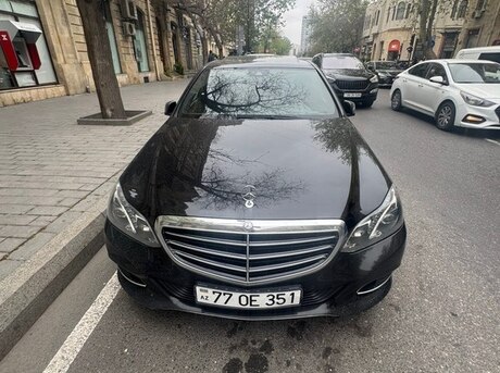 Mercedes E 220