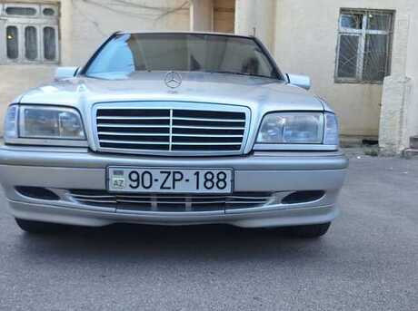 Mercedes C 220
