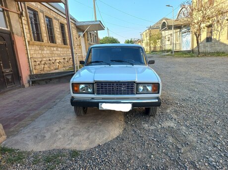 LADA (VAZ) 2107