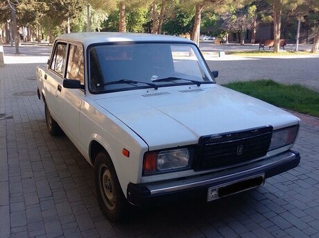 LADA (VAZ) 2107