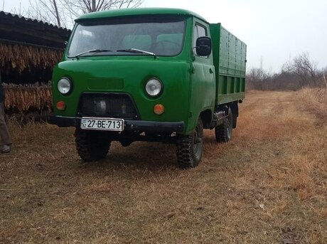 UAZ 3303