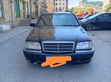 Mercedes C 180