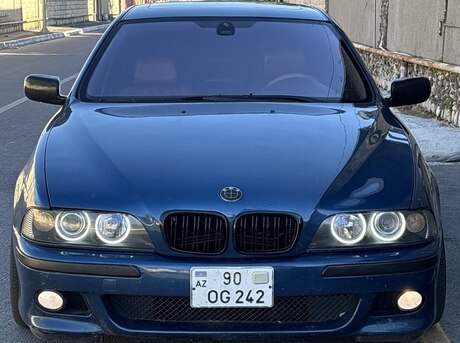 BMW 525