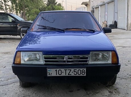 LADA (VAZ) 2108