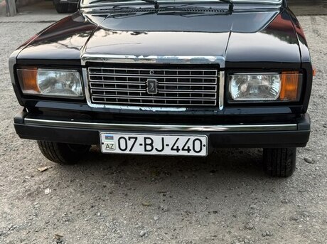 LADA (VAZ) 2107