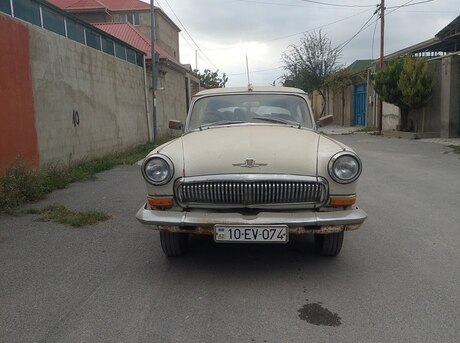 GAZ 21 "Volga"