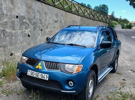 Mitsubishi L200