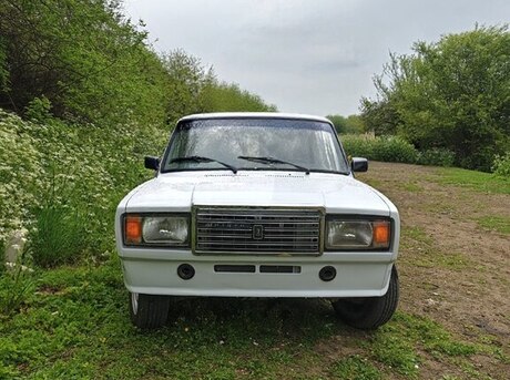 LADA (VAZ) 2107