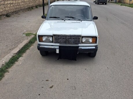 LADA (VAZ) 2107