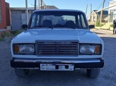 LADA (VAZ) 2107