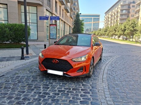 Hyundai Veloster