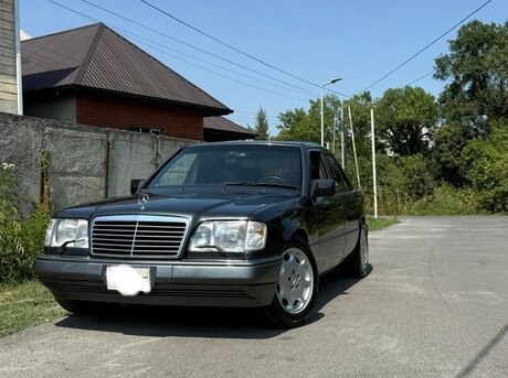 Mercedes E 220