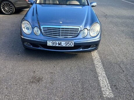 Mercedes E 320