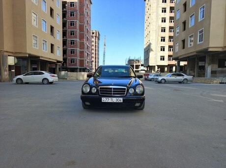 Mercedes E 280