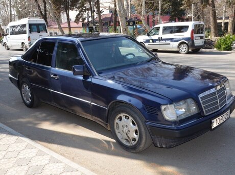 Mercedes 250 D