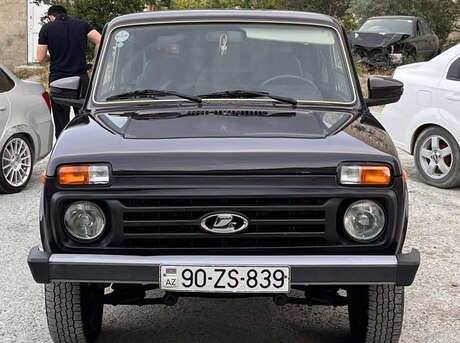 LADA (VAZ) Niva