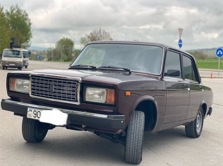 LADA (VAZ) 2107