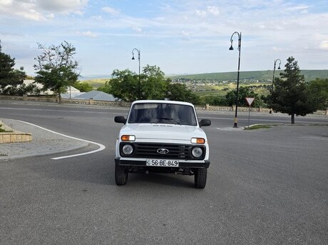 LADA (VAZ) Niva