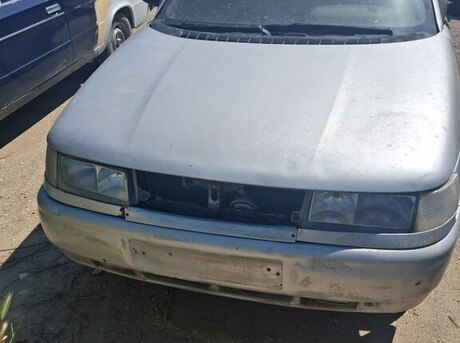 LADA (VAZ) 2111