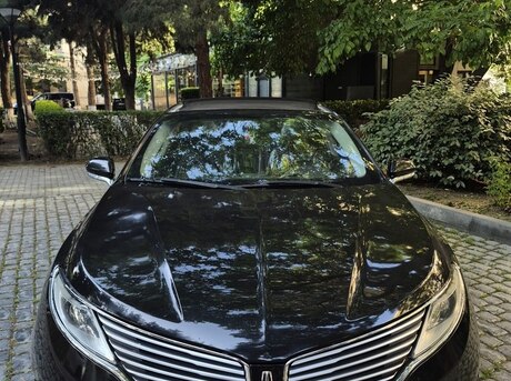 Lincoln MKZ