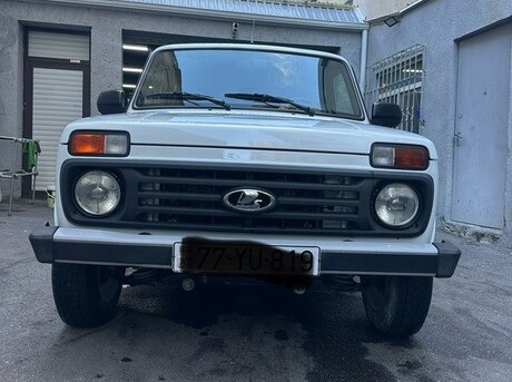 LADA (VAZ) Niva