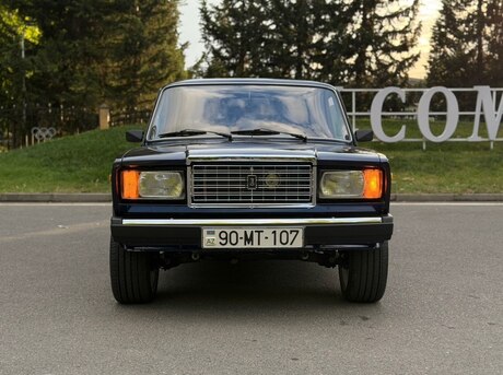 LADA (VAZ) 2107
