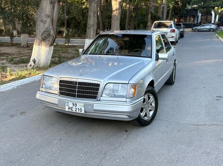 Mercedes 300 D