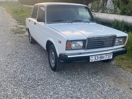 LADA (VAZ) 2107