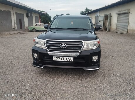 Toyota Land Cruiser