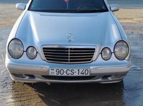 Mercedes E 230