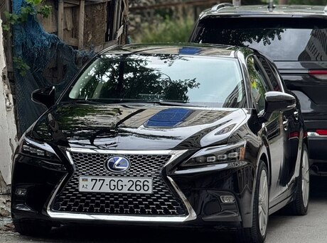 Lexus CT 200h