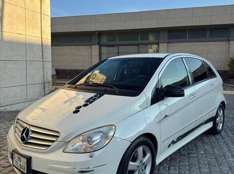 Mercedes B 170