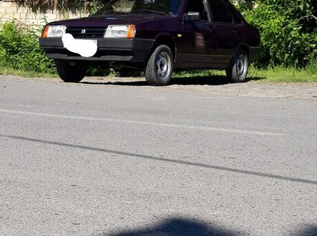 LADA (VAZ) 21099