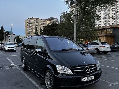 Mercedes Viano