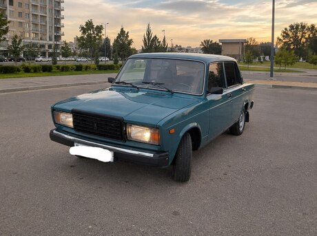 LADA (VAZ) 2107