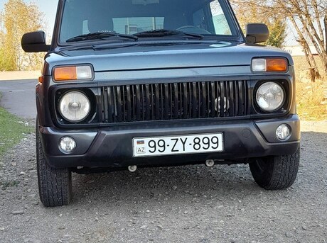 LADA (VAZ) Niva