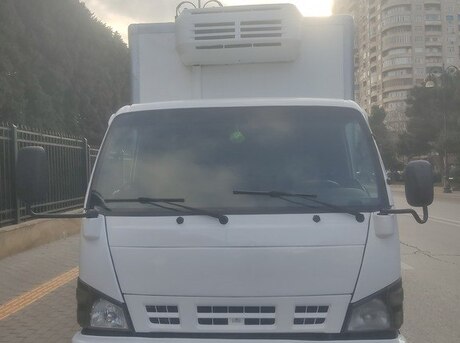 Isuzu NPR