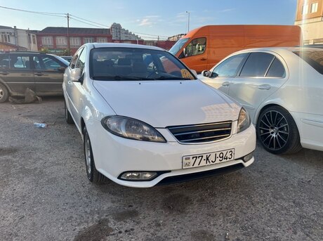 Daewoo Gentra