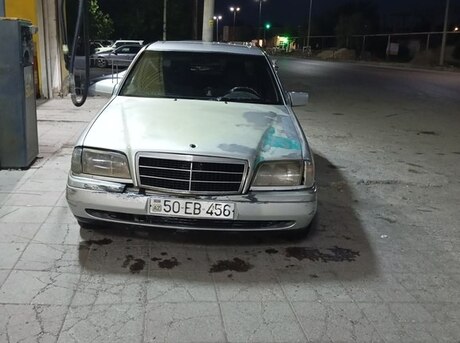 Mercedes C 250