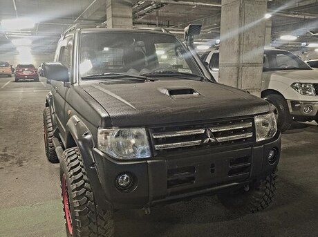 Mitsubishi Pajero Mini