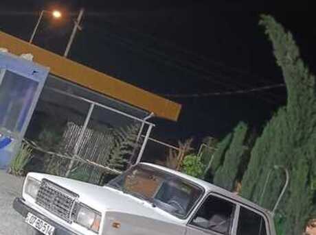 LADA (VAZ) 2107